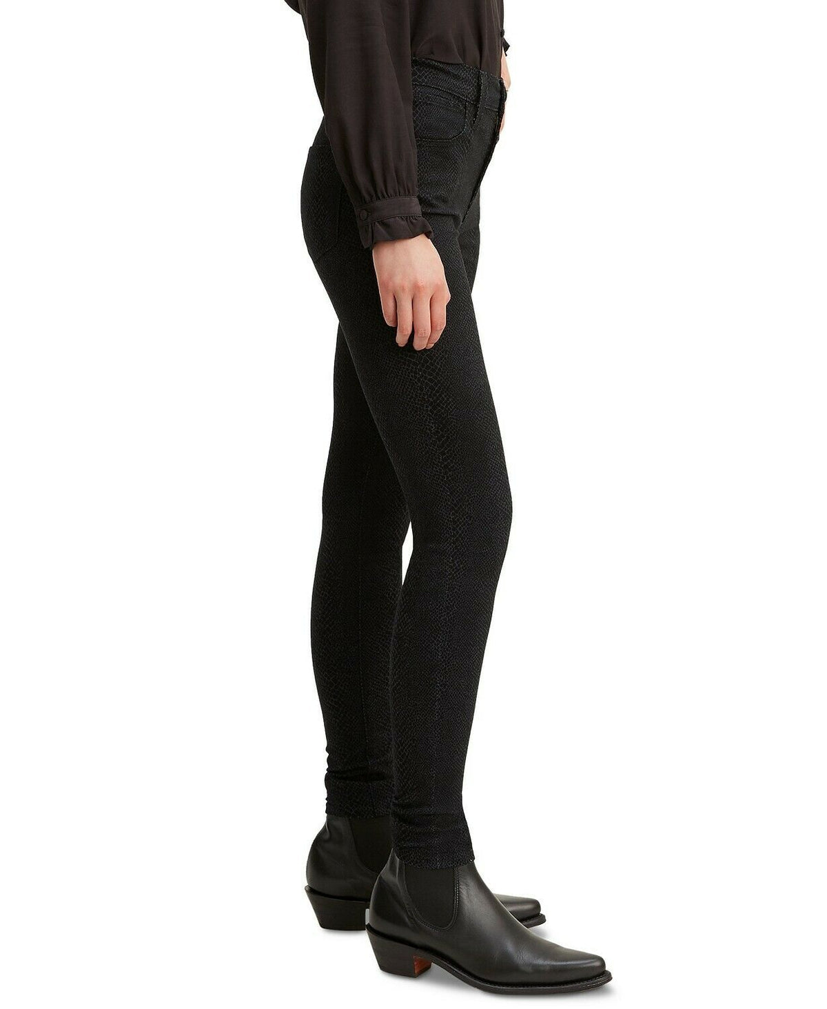 Levi's Women's B Women's 720 Python-Print High-Rise Super Skinny Jeans Size 26